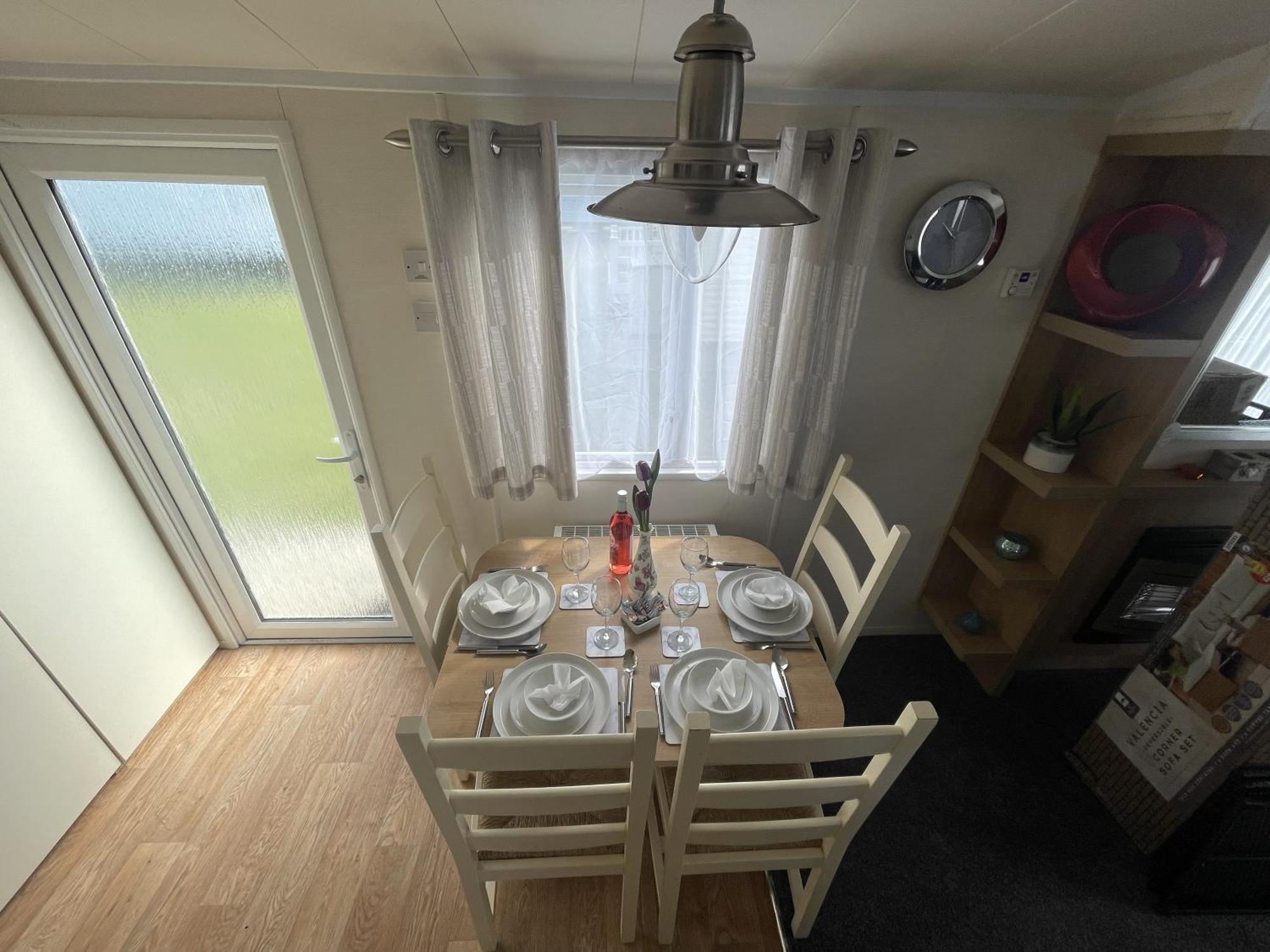 2 Bedroom Caravan, Edi Rita, Robin Hood, Pet Friendly Meliden Exterior photo