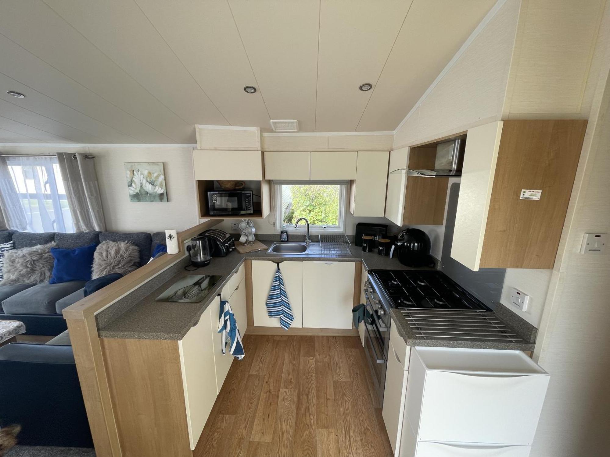 2 Bedroom Caravan, Edi Rita, Robin Hood, Pet Friendly Meliden Exterior photo